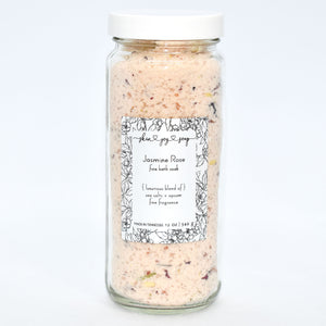 Jasmine Rose Bath Soak is a gentle blend of sea salts, epsom salt and fine fragrance.  This classic scent has a companion soap bar that is a customer-favorite; Jasmine Rose is a sweet, floral fragrance with notes of jasmine and rose. 
